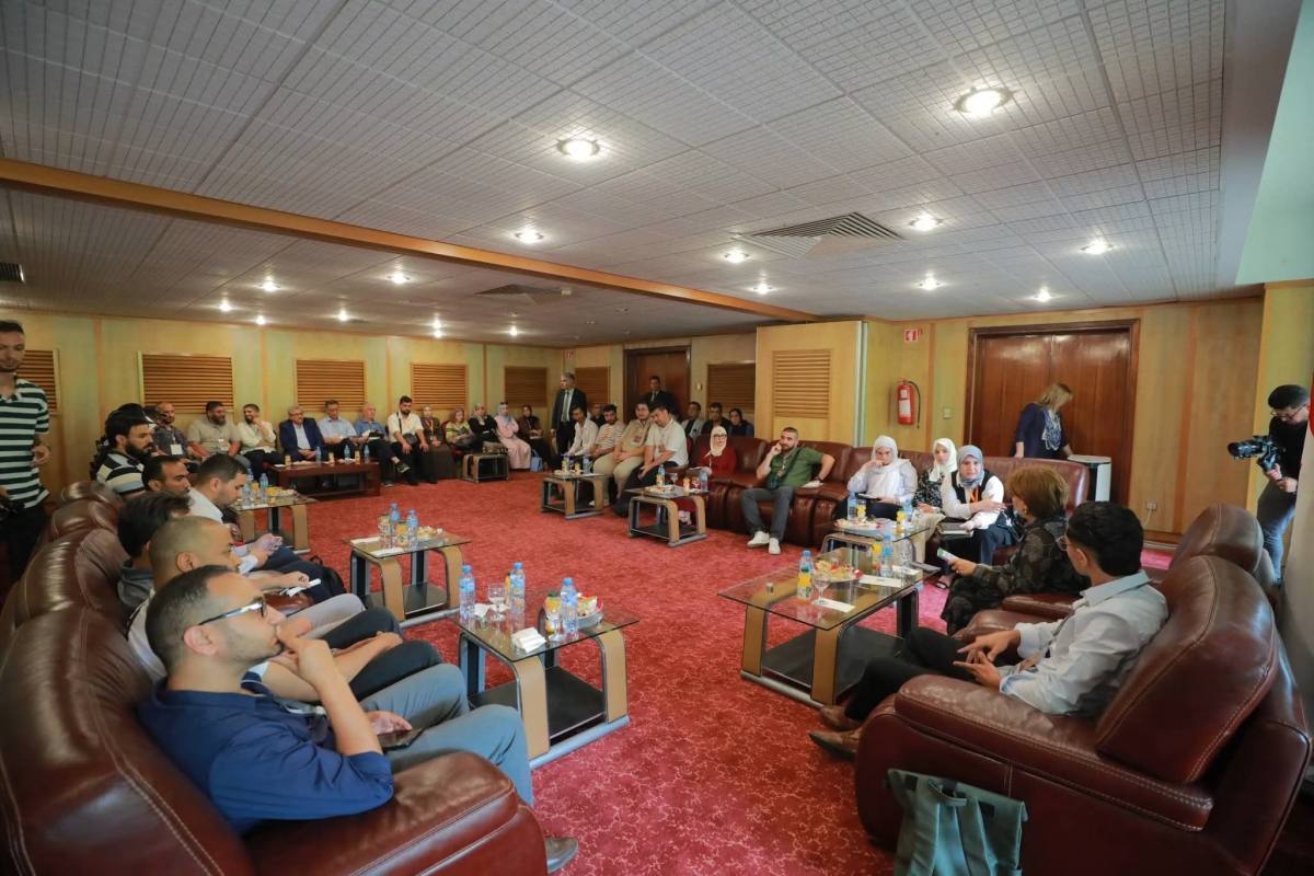 وزيرة الثقافة والفنون تجتمع بالناشرين الشباب وتؤكد: نحو استراتيجية وطنية لتطوير صناعة الكتاب